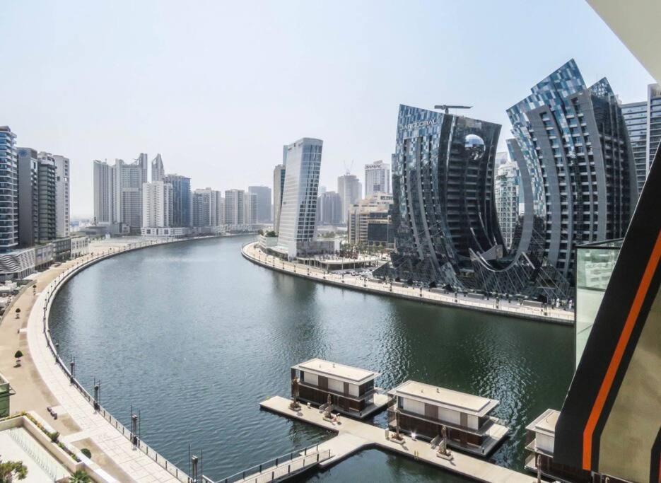 Stylish 2 Bedroom In Binghatti, Business Bay Dubai